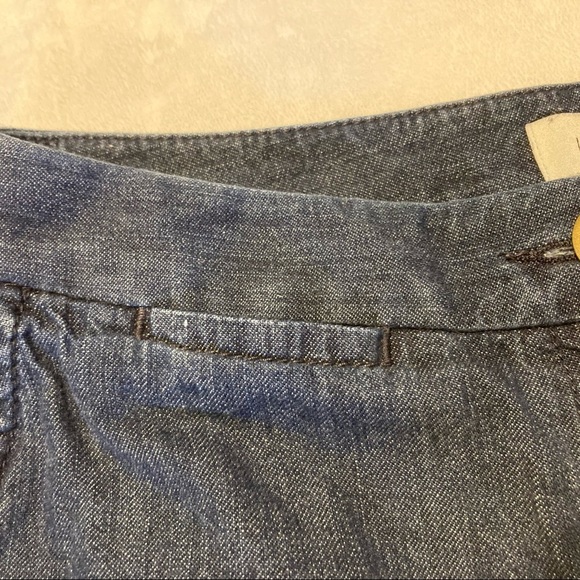 Ann Taylor LOFT Flat Front Dark Denim Jean Shorts 4 - Picture 6 of 14